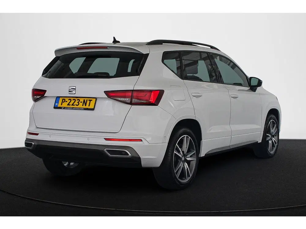 SEAT Ateca 1.5 TSI FR Business Intense Automaat Trekh uit 2022, foto 3