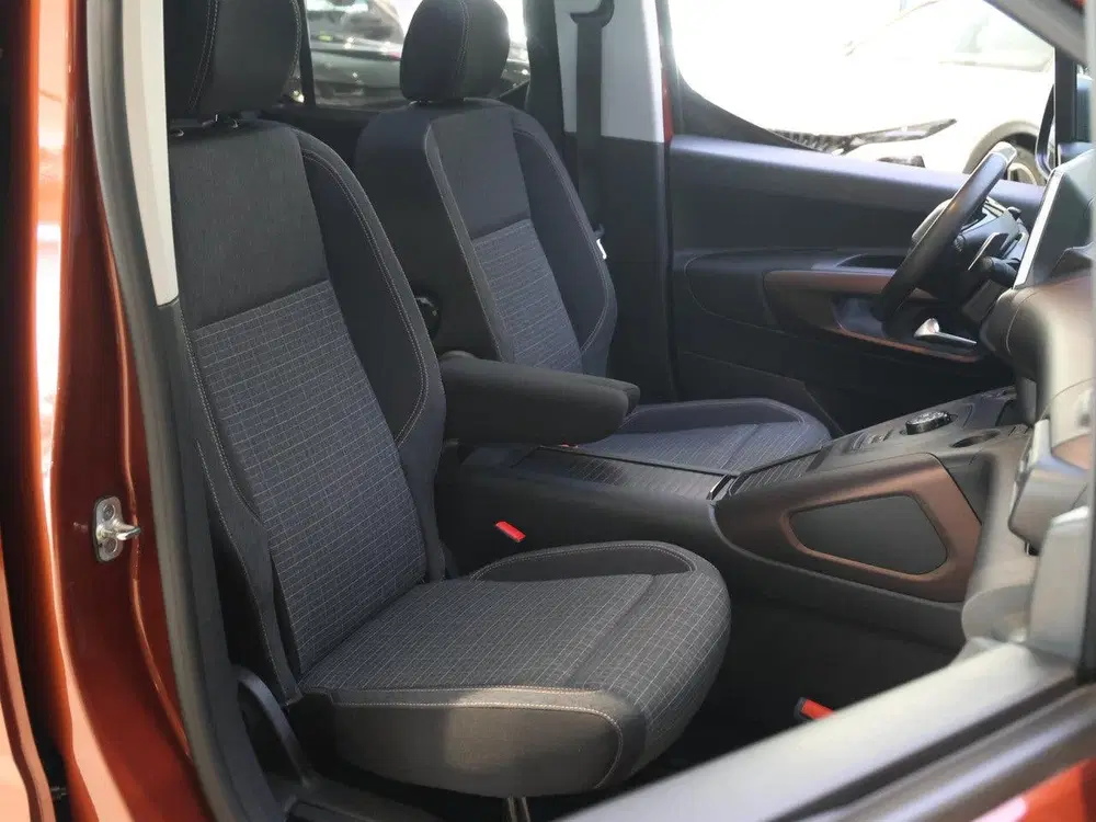 Peugeot Rifter MPV GT 130 pk Automaat uit 2022, foto 12
