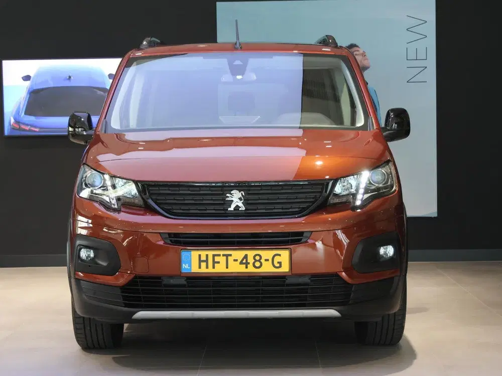 Peugeot Rifter MPV GT 130 pk Automaat uit 2022, foto 6