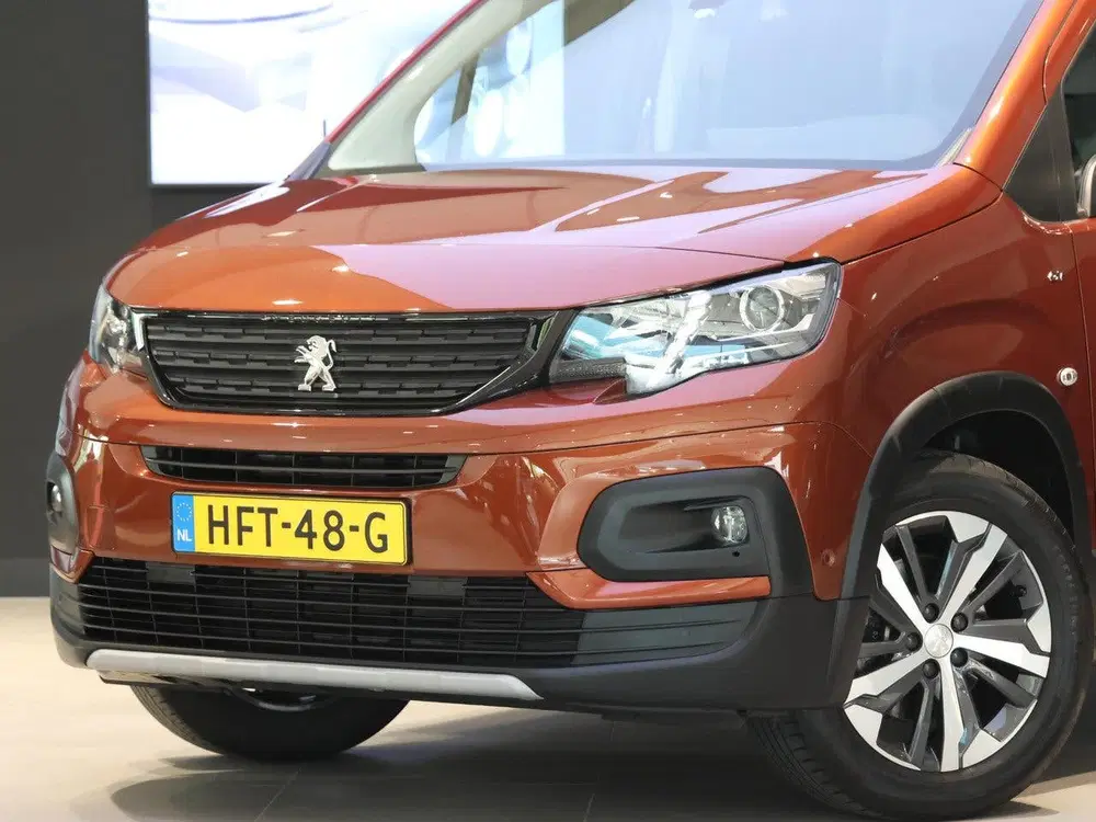 Peugeot Rifter MPV GT 130 pk Automaat uit 2022, foto 8