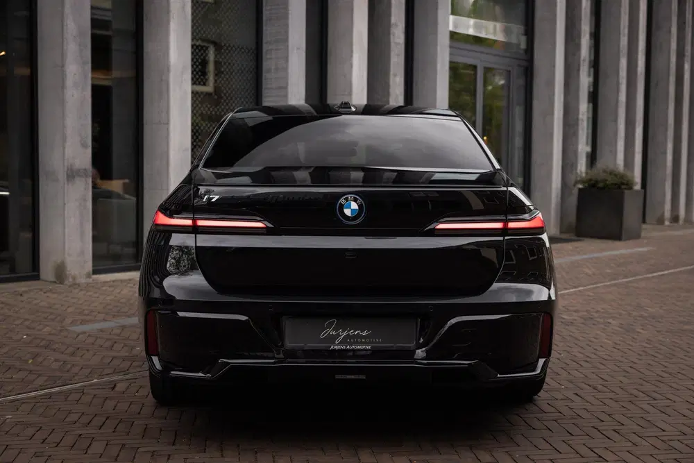 BMW i7 I7 eDrive50 106kWh M Sport (455pk) Lage KM uit 2025, foto 4