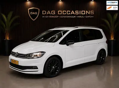 Volkswagen Touran 1.5 TSI Business CAMERA|AUTOMAAT|ADAPT CRU uit 2019