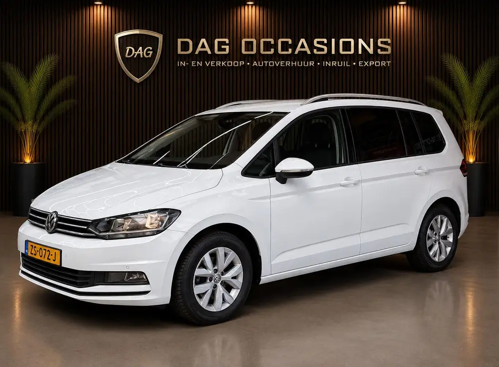 Volkswagen Touran 1.5 TSI Business CAMERA|AUTOMAAT|ADAPT CRU uit 2019, foto 10
