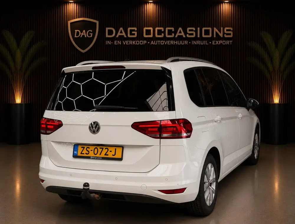 Volkswagen Touran 1.5 TSI Business CAMERA|AUTOMAAT|ADAPT CRU uit 2019, foto 5