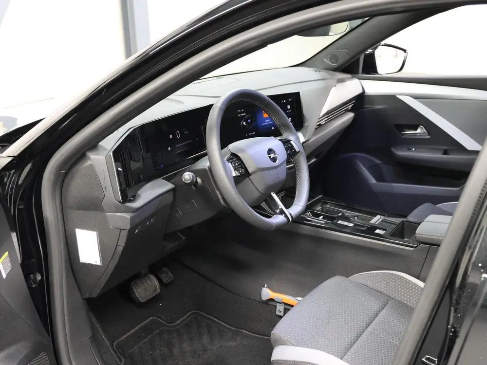 Opel Astra Sports Tourer 1.6 Turbo 225PK Plug In Hybr uit 2025, foto 11