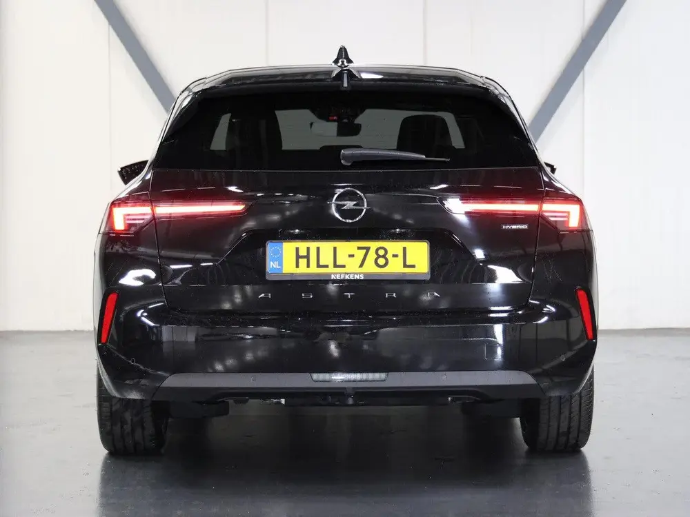 Opel Astra Sports Tourer 1.6 Turbo 225PK Plug In Hybr uit 2025, foto 7