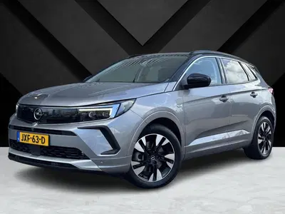 Opel Grandland Elegance 1.6 PHEV 225pk Hybrid e-EAT8 uit 2022