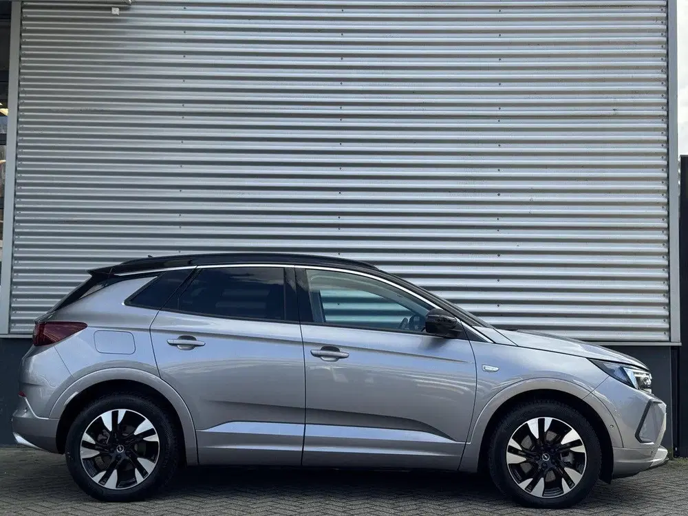 Opel Grandland Elegance 1.6 PHEV 225pk Hybrid e-EAT8 uit 2022, foto 4