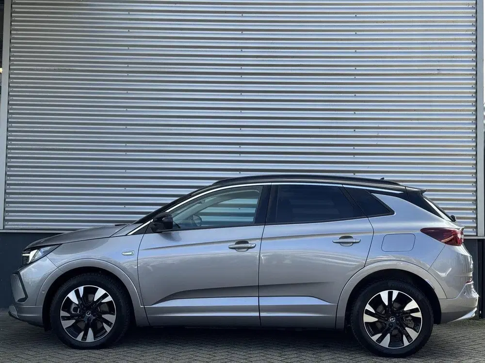 Opel Grandland Elegance 1.6 PHEV 225pk Hybrid e-EAT8 uit 2022, foto 8