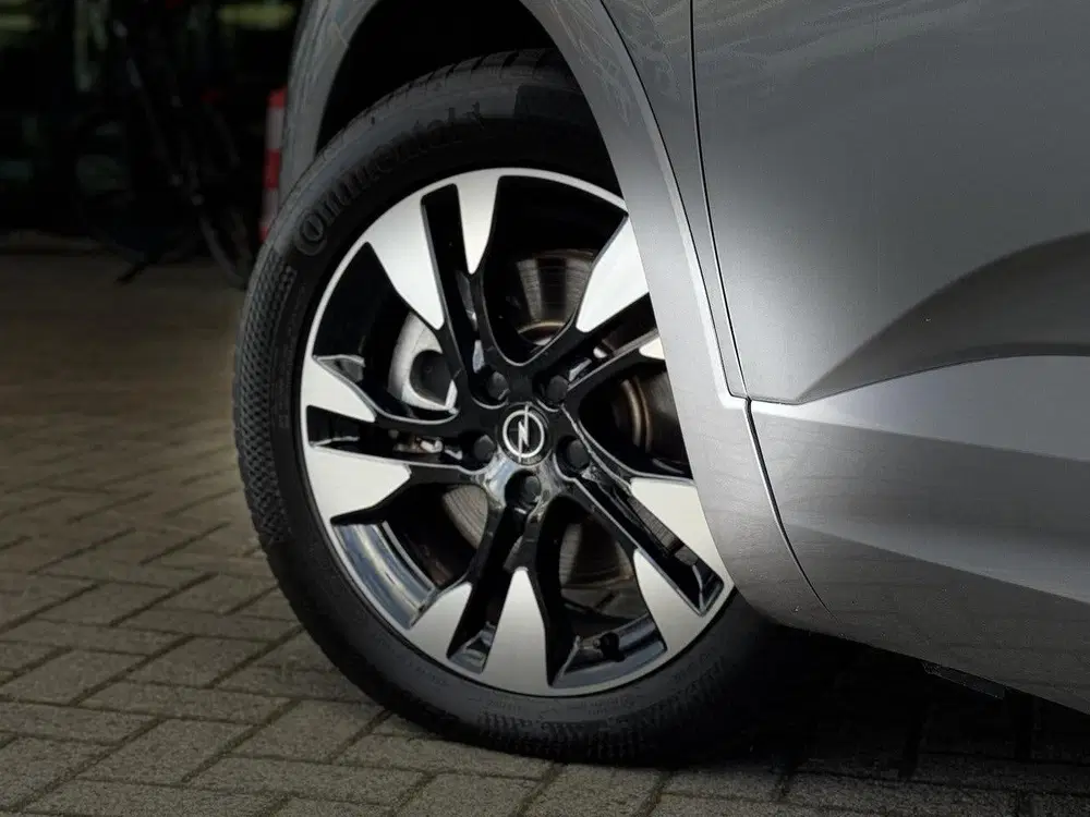 Opel Grandland Elegance 1.6 PHEV 225pk Hybrid e-EAT8 uit 2022, foto 9