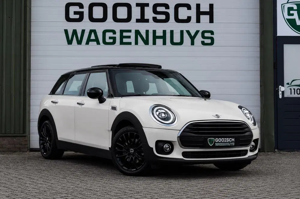 Mini Clubman 1.5 Cooper Business Ed. uit 2021, foto 2