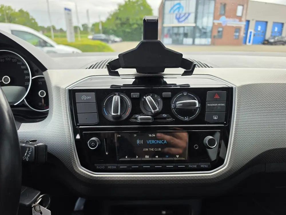Volkswagen Up! 1.0 BMT high up! uit 2019, foto 15