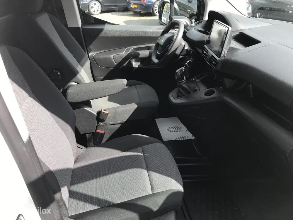 Peugeot Partner 1.6 BlueHDI Premium uit 2019, foto 12