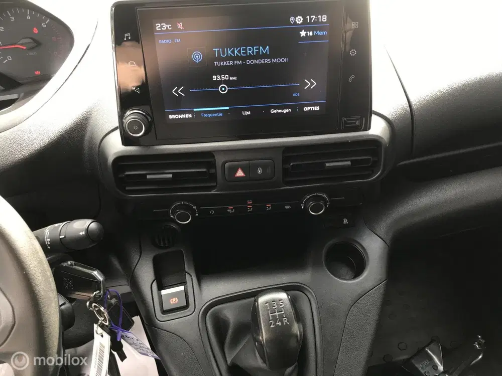 Peugeot Partner 1.6 BlueHDI Premium uit 2019, foto 16