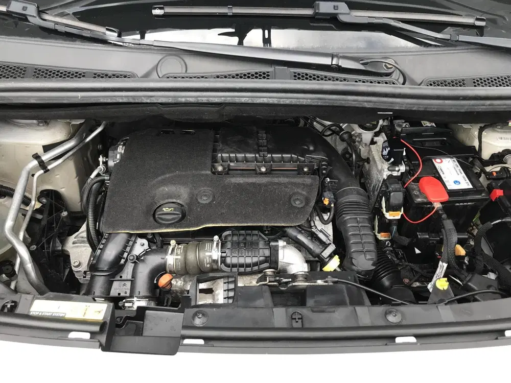 Peugeot Partner 1.6 BlueHDI Premium uit 2019, foto 18