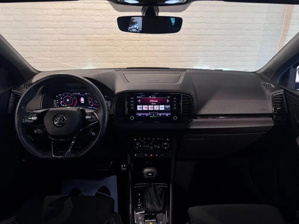 Skoda Karoq 1.5 TSI Sportline Business Stoel- stuurver uit 2021, foto 15