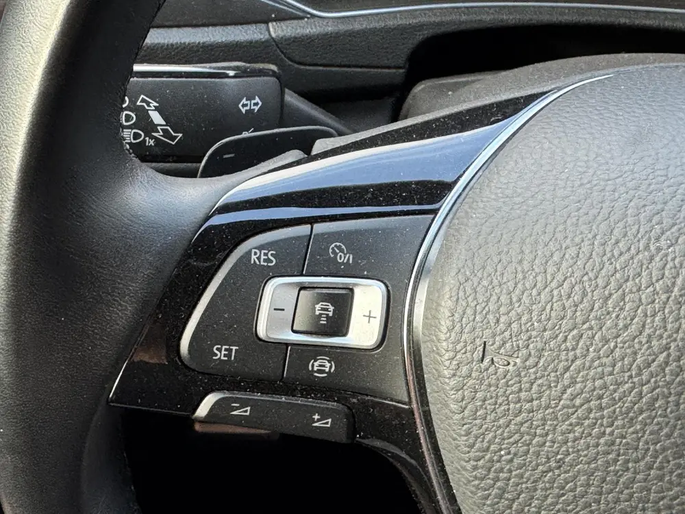 Volkswagen T-Roc 1.5 TSI Sport,19`,Navi,Carpl,Cam,Led,Cruise uit 2022, foto 17