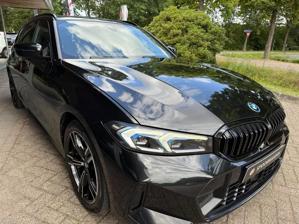 BMW 3-serie 330e 292pk Aut uit 2023, foto 8