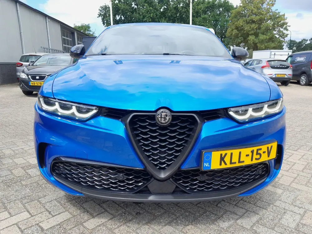 Alfa Romeo Tonale 1.5T Hybrid - Navigati uit 2023, foto 3