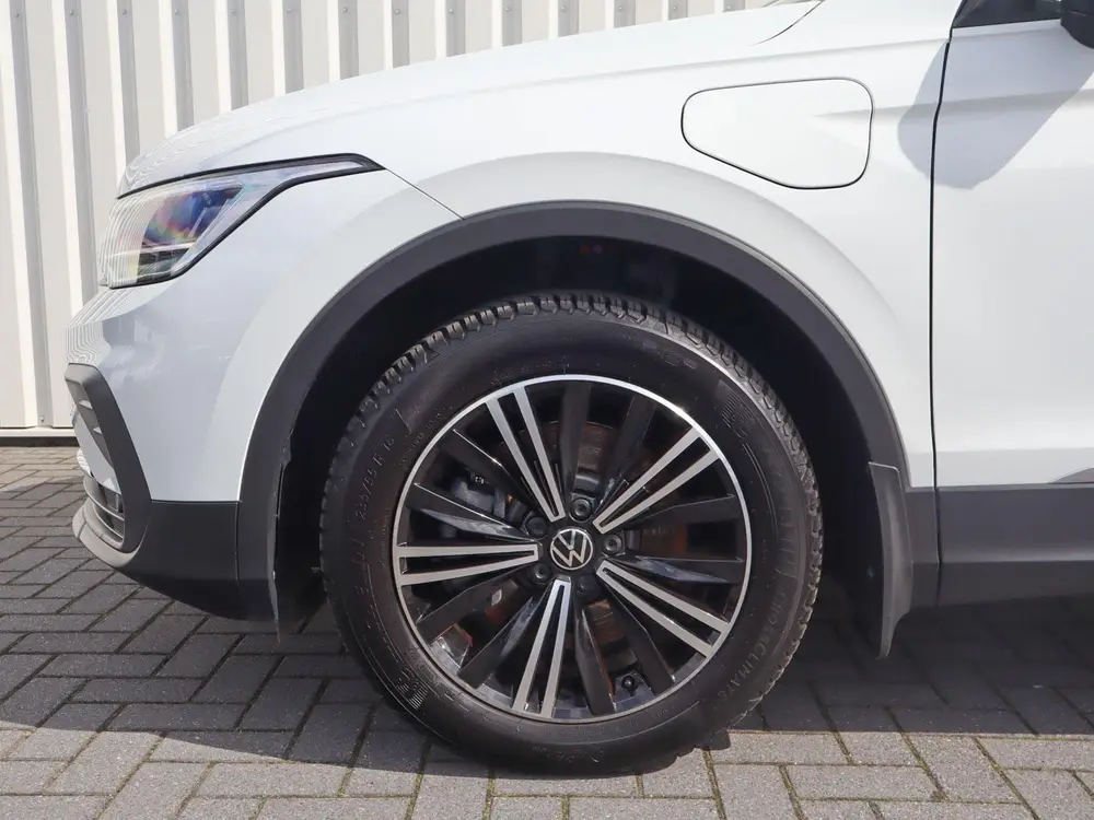 Volkswagen Tiguan 1.4 TSI eHybrid 245pk Life Edition | SoH 9 uit 2022, foto 15