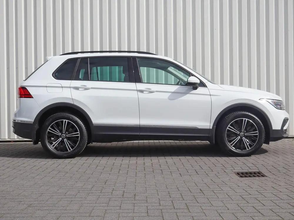 Volkswagen Tiguan 1.4 TSI eHybrid 245pk Life Edition | SoH 9 uit 2022, foto 3