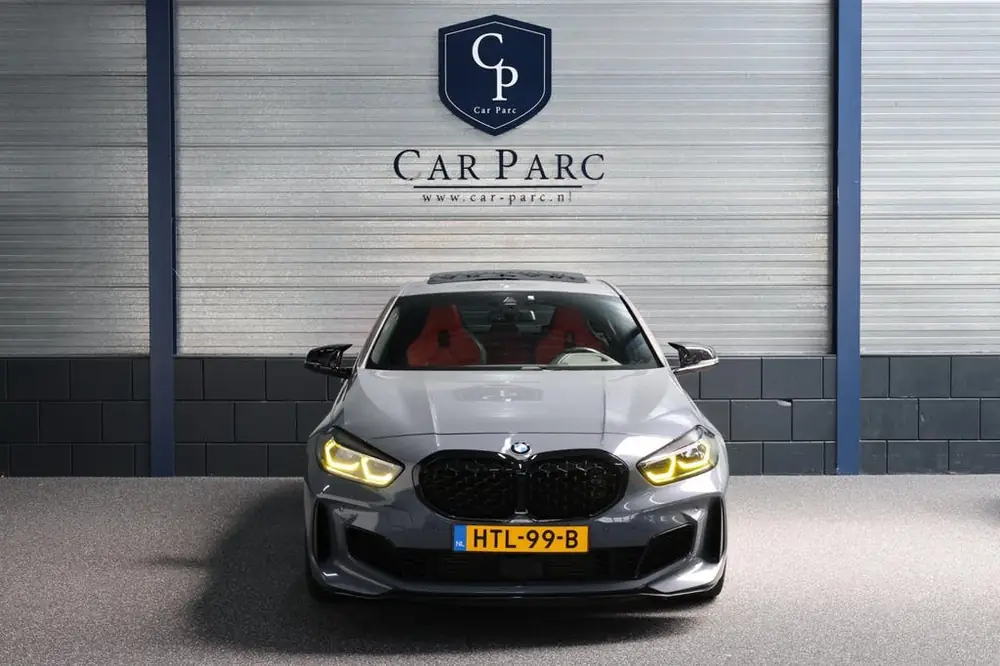 BMW 1-Serie M135i xDrive 306+PK M-PERFORMANCE/LED/VIRTUAL/SF uit 2021, foto 3