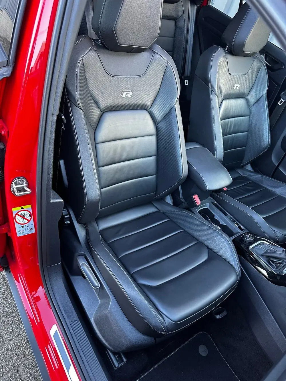 Volkswagen T-Roc 2.0 TSI 300pk 4Motion 7-DSG NAP Akra pano uit 2019, foto 13