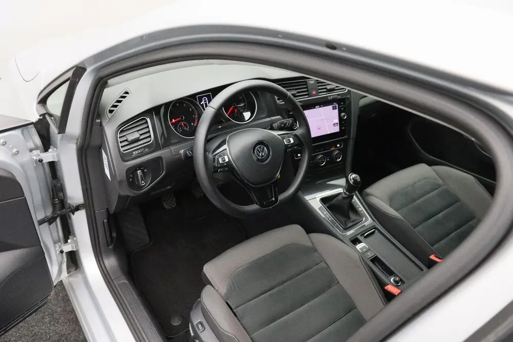 Volkswagen Golf 1.0 TSI Comfortline Business 2019 NAP | Navi uit 2019, foto 6