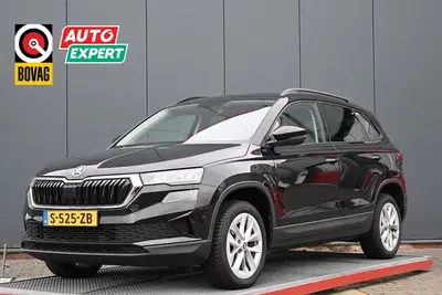 Skoda Karoq 1.0 TSI Business Edition trekhaak (bj 2023 uit 2023