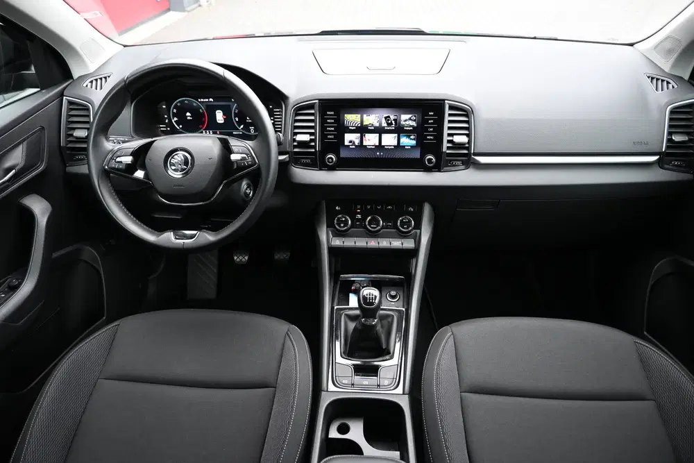 Skoda Karoq 1.0 TSI Business Edition trekhaak (bj 2023 uit 2023, foto 4
