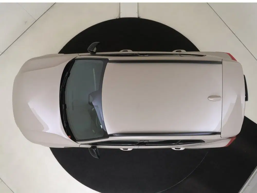Volvo XC40 2.0 B4 Plus Dark uit 2025, foto 6