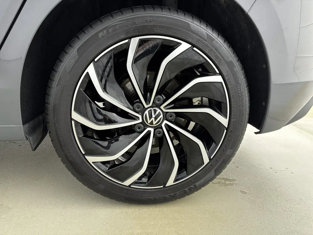 Volkswagen Golf 1.5 eTSI Active // APPLE CARPLAY // PDC V+ uit 2023, foto 11