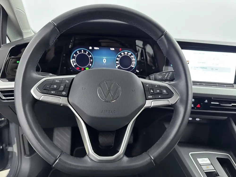 Volkswagen Golf 1.5 eTSI Active // APPLE CARPLAY // PDC V+ uit 2023, foto 20