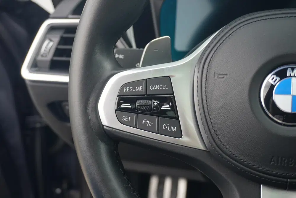 BMW 3-serie Touring 330i xDrive M Sportpakket uit 2022, foto 10
