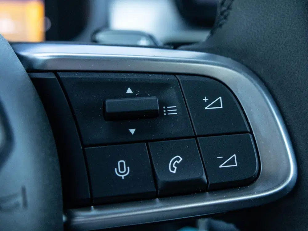 Jeep Avenger 1.2 e-Hybrid Altitude uit 2024, foto 12