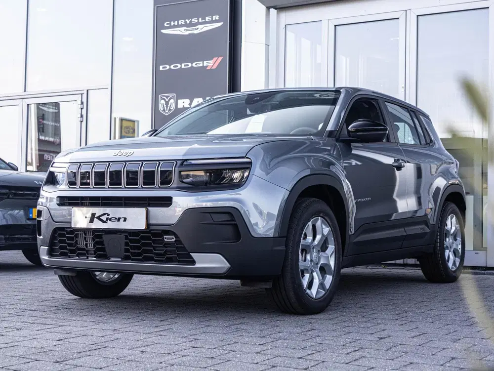 Jeep Avenger 1.2 e-Hybrid Altitude uit 2024, foto 16