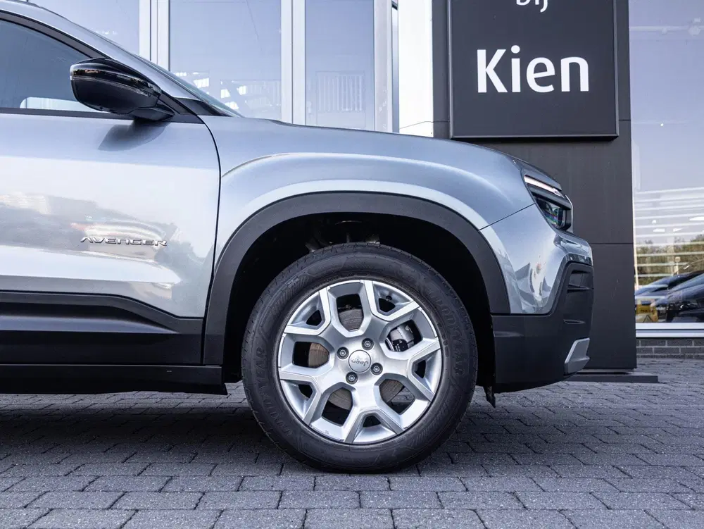Jeep Avenger 1.2 e-Hybrid Altitude uit 2024, foto 5