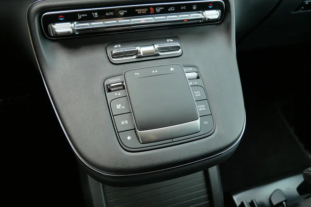 Mercedes-Benz EQV 300 L2 90 kWh uit 2025, foto 15