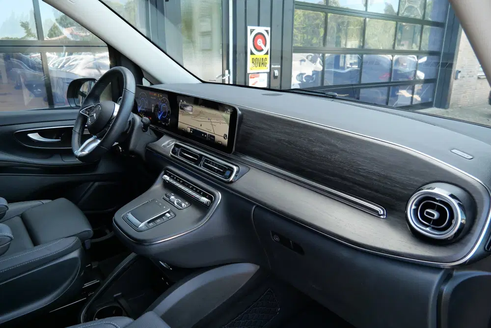 Mercedes-Benz EQV 300 L2 90 kWh uit 2025, foto 5
