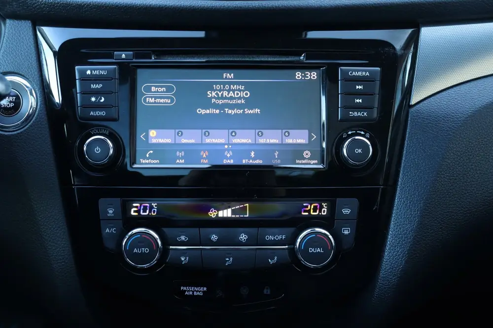 Nissan Qashqai 1.3 DIG-T Tekna 160 AUTOMAAT |PANO | KEYLESS uit 2019, foto 14
