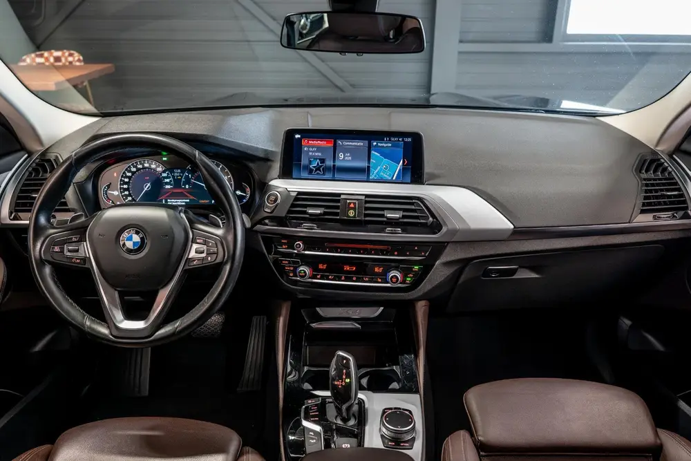 BMW X4 xDrive20i High Executive Edition Stoelverw uit 2019, foto 7