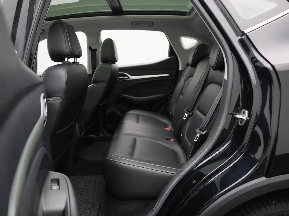 MG ZS EV Luxury 45 kWh uit 2021, foto 12