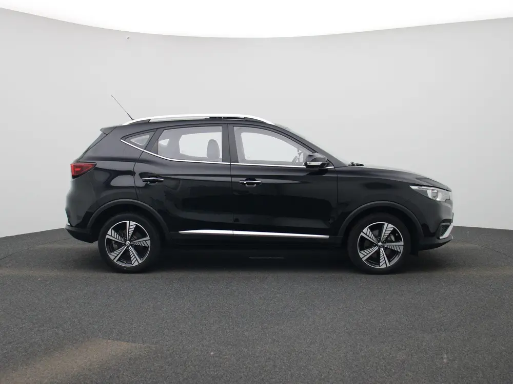 MG ZS EV Luxury 45 kWh uit 2021, foto 6
