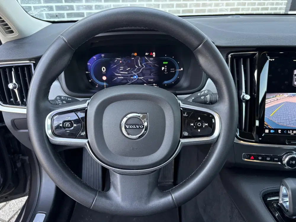 Volvo V90 2.0 T6 Plug-in hybrid AWD Core Bright uit 2022, foto 11