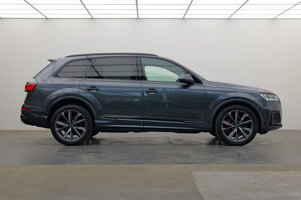 Audi Q7 55 TFSI e quattro Pro Line S uit 2021, foto 10