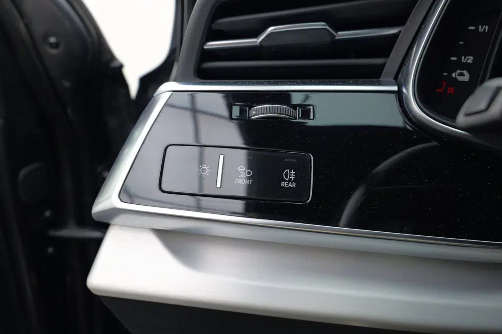 Audi Q7 55 TFSI e quattro Pro Line S uit 2021, foto 16