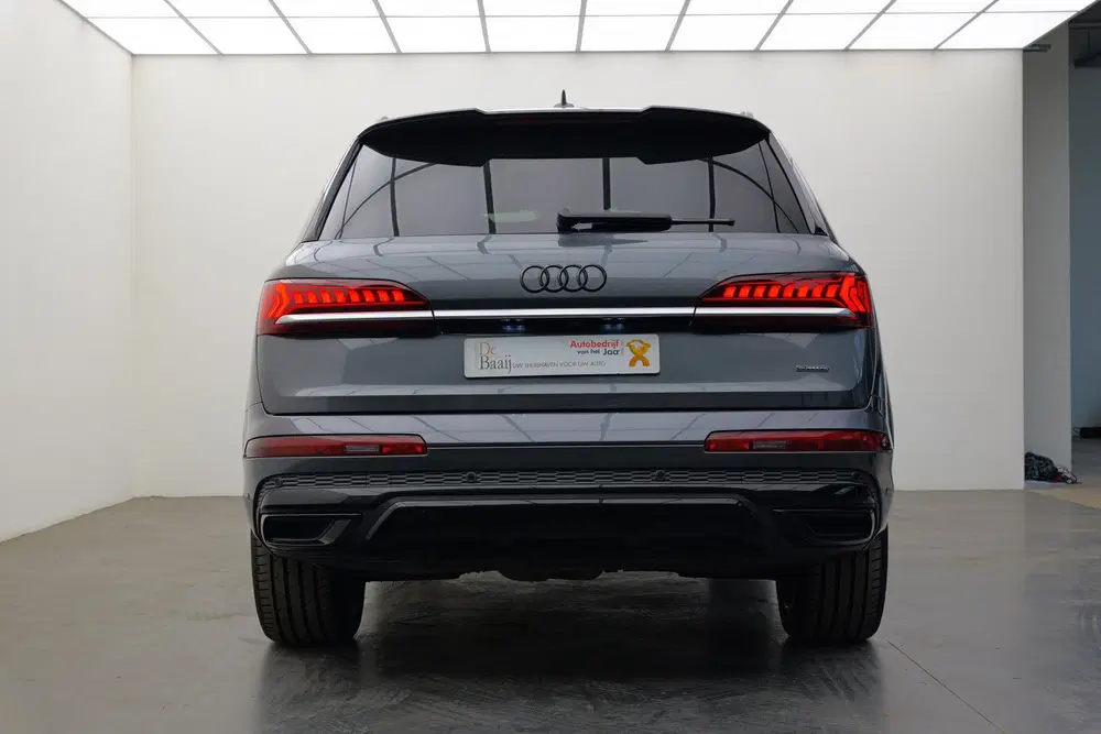Audi Q7 55 TFSI e quattro Pro Line S uit 2021, foto 8