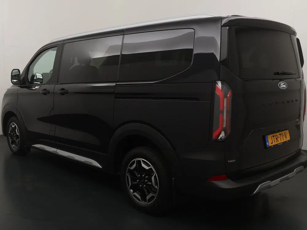 Ford Tourneo Custom 340 2.5 PHEV 233 pk L1 8 persoons uit 2025, foto 3
