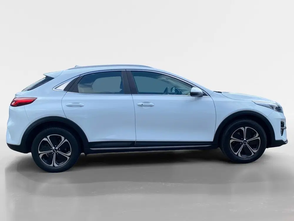 Kia XCeed 1.6 GDi PHEV DynamicLine uit 2021, foto 4
