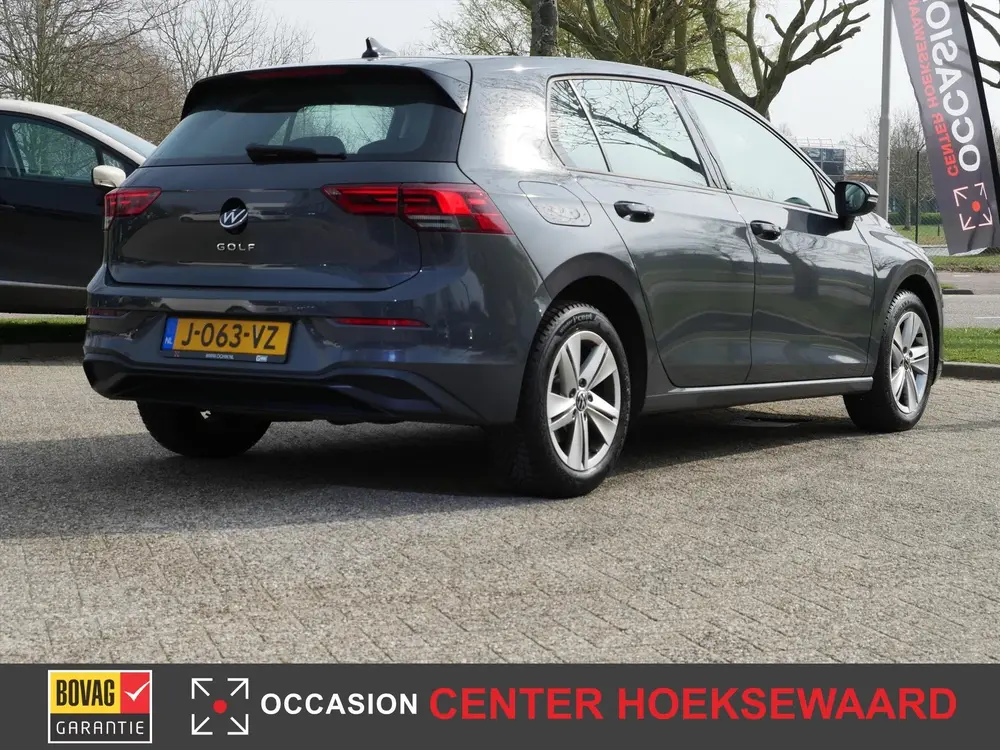 VOLKSWAGEN Golf 8 1.0 TSI 110pk Life 5D | Camera | Carplay | uit 2020, foto 2